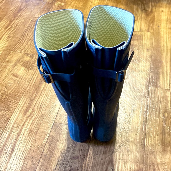 Hunter Tall Boots - Picture 3 of 6